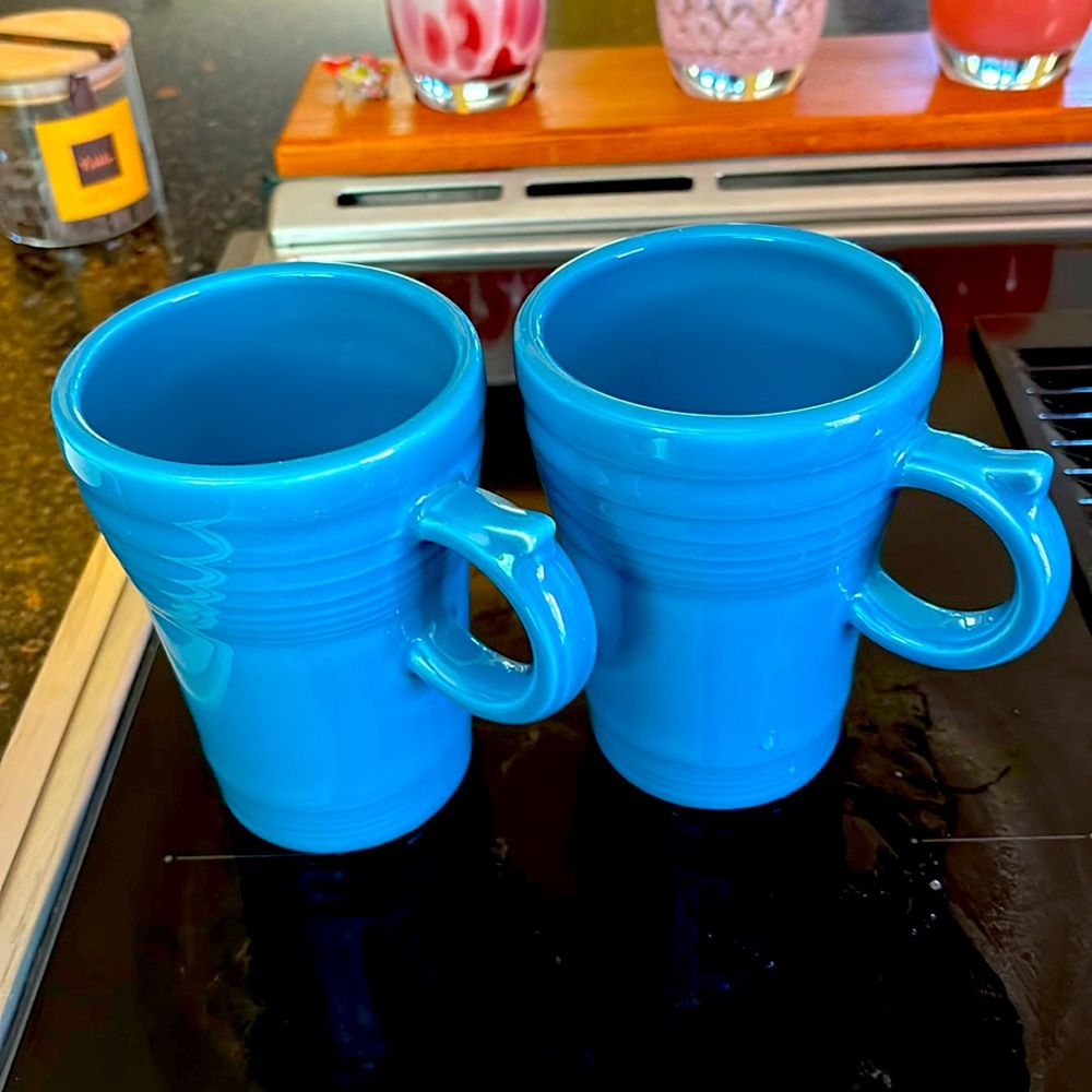 Homer Laughlin fiestaware latte mug 2 blue . small black blemish on the inside